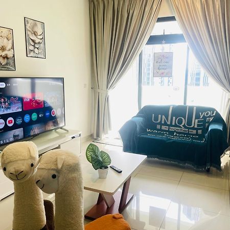 Legoland Jb Aghome Medini 3Room8Pax Bukit Indah Nusajaya  Ngoại thất bức ảnh